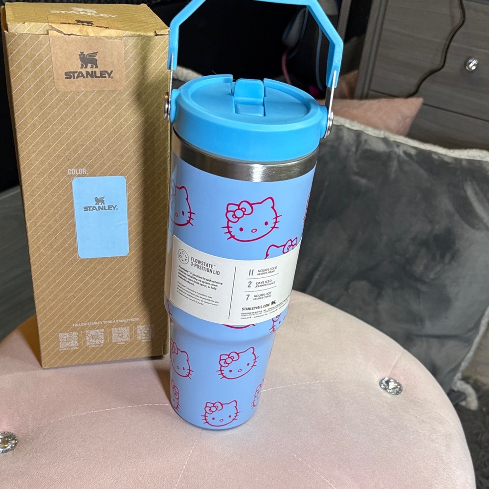 Stanley Blue Hello Kitty Quencher Tumbler - Picture 5 of 6